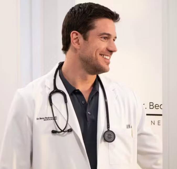 Carreira internacional! Marco Pigossi estreia em série médica aclamada nos Estados Unidos