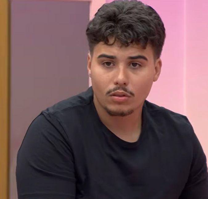 Pedro desistiu do BBB após tentar beijar Jordana a força