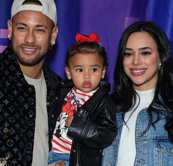 Pura fofura! Bruna Biancardi mostra Mavie vestida de princesa e cantando música de <i>A Bela e a Fera</i>; confira