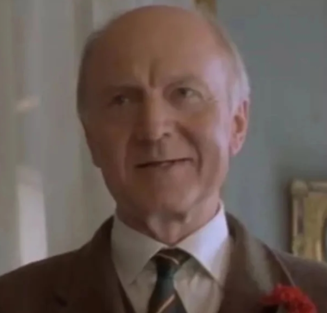 Morre Donald Douglas, ator de <i>Doctor Who</i>, aos 92 anos de idade