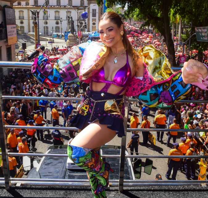 A folia começou! Lexa agita o Rio de Janeiro com megabloco de pré-Carnaval