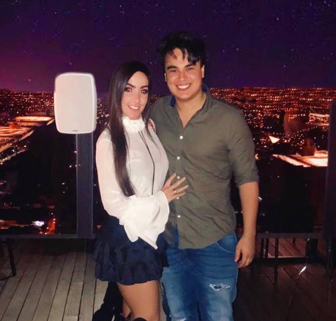 Papais do ano! Confira mais sobre o relacionamento de Igor Camargo e Amabylle Eiroa