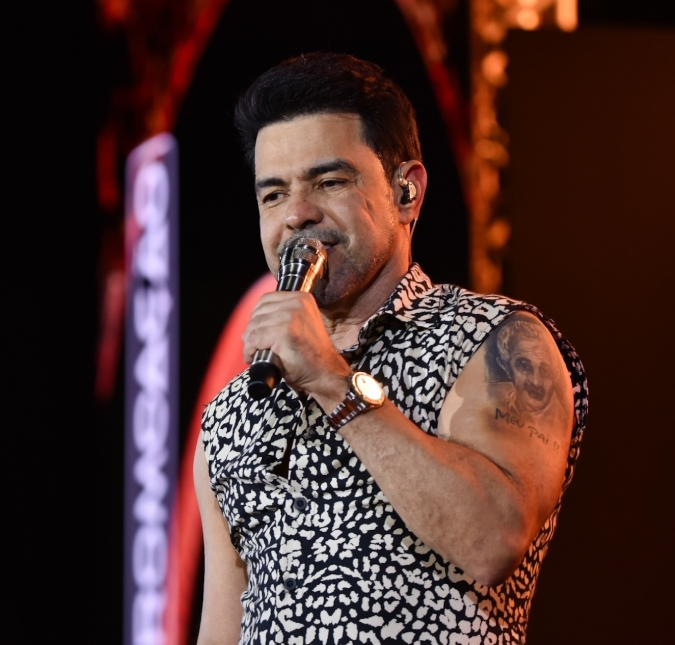 Zezé Di Camargo novos registros de viagem com Graciele Lacerda e filha e dispara: <i>Parece até cena de filme</i>