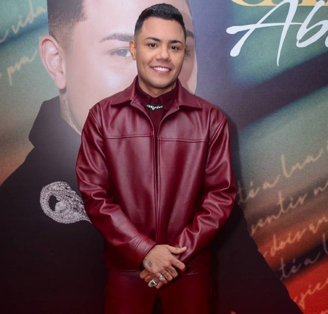 Felipe Araújo desabafa sobre saudade do irmão, Cristiano Araújo: <i>Um grande herói para mim</i>