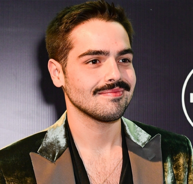 João Silva celebra aniversário e posta clique ao lado do pai, Fausto Silva