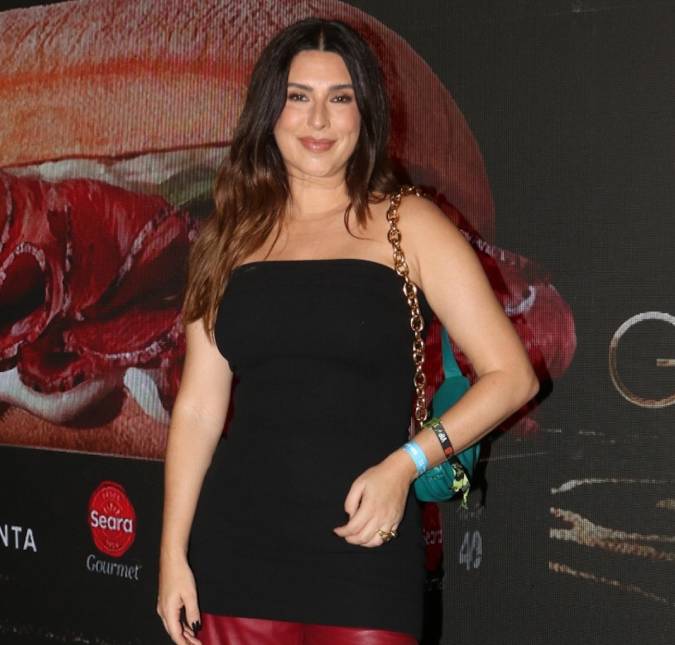 Fernanda Paes Leme encanta ao registrar filha Pilar indo à escola: <i>Como o tempo voa</i>