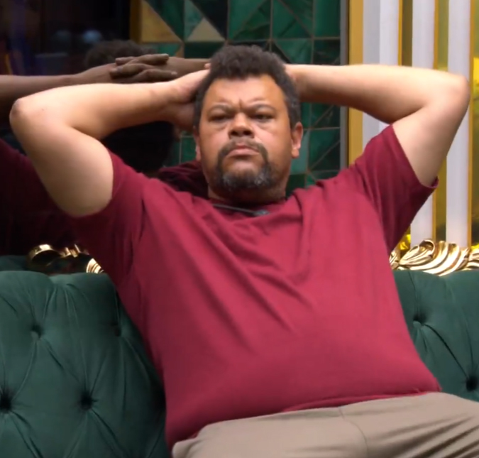 Babu Santana e Jonas Sulzbach se desentendem por causa da fila do Raio-X no <i>BBB26</i>
