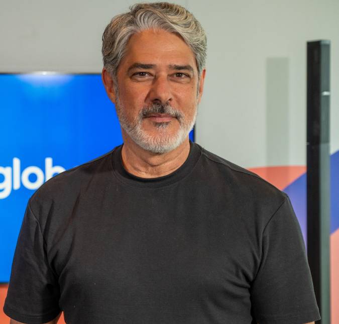 William Bonner grava primeiro piloto do <i>Globo Repórter</i> e destaca: <i>Dinâmica nova</i>