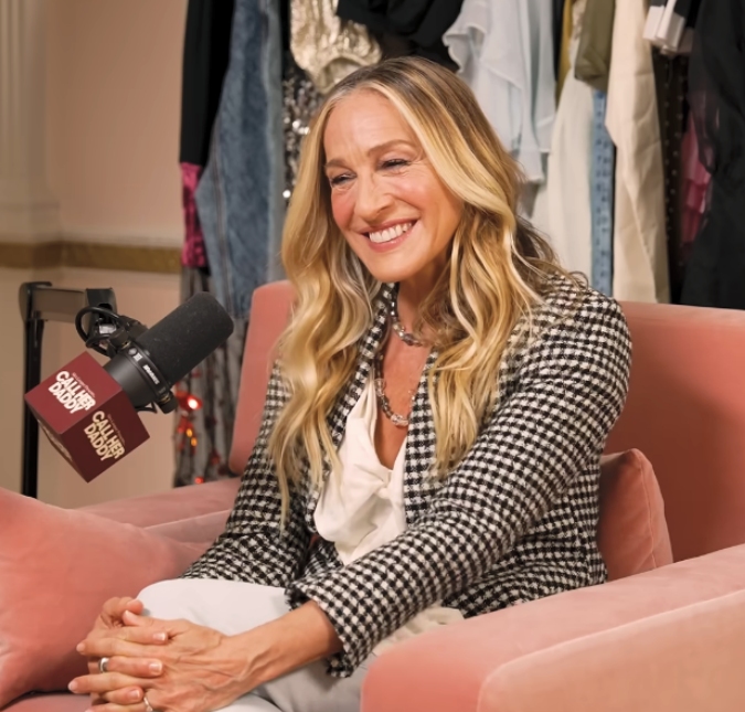 Sarah Jessica Parker comenta sobre primeira vez no Carnaval brasileiro: <i>Profundamente cultural</i>