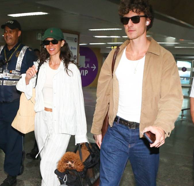 Bruna Marquezine e Shawn Mendes são vistos juntos em clima de romance em praia no Rio de Janeiro