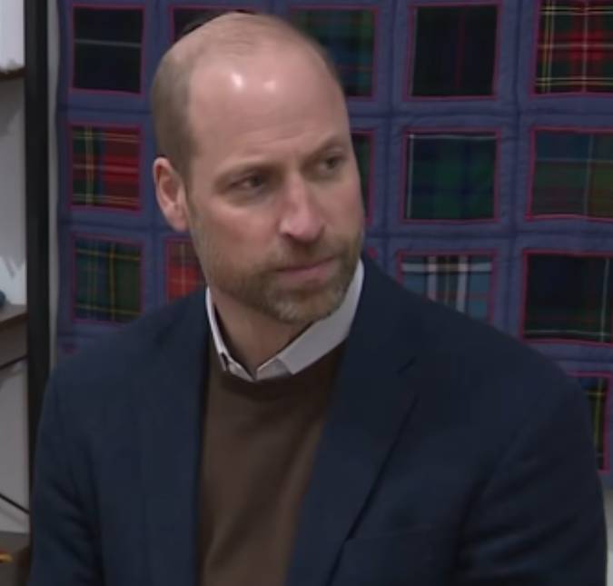 Príncipe William diz que prisão de Andrew fará saúde do pai piorar, diz jornal