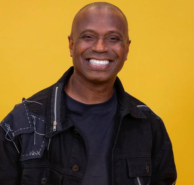 Edilson Capetinha se desculpa por expulsão do <i>BBB26</i>: <i> A gente acerta e a gente erra</i>