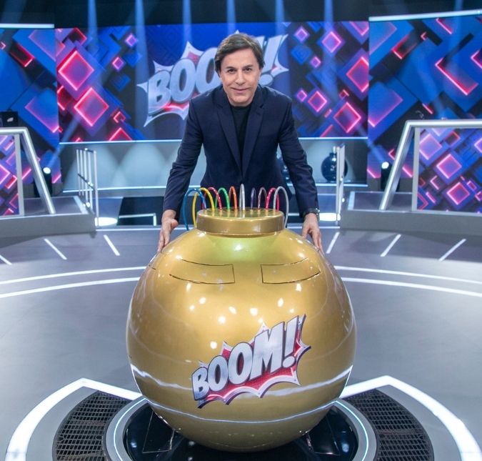 Tom Cavalcante celebra aniversário com estreia de novo <i>game show</i> na <i>TV Record: - Um enorme presente</i>