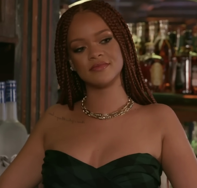 Casa de Rihanna em Beverly Hills é alvo de disparo