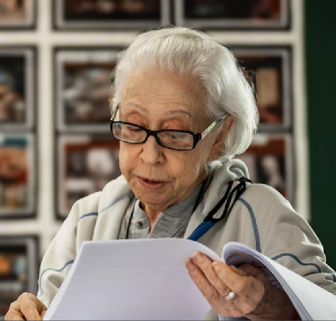 Filho de Fernanda Montenegro revela desejo em novo filme da mãe: <i>Papel de velha acabada</i>