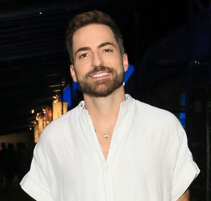 Com Dona Déa, Thales Bretas celebra 38 anos de idade: <i>Muito especial</i>