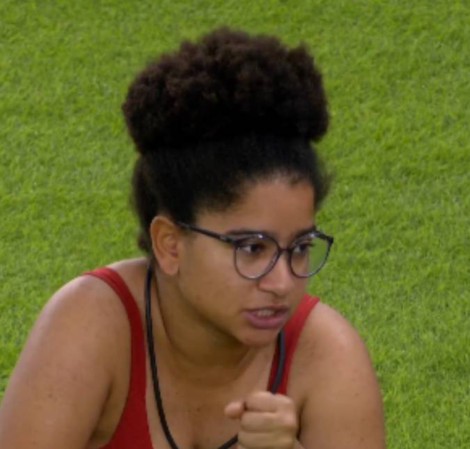 Após Paredão, Ana Paula Renault troca de cama e Milena dispara: <i>Criou uma barreira</i>. Veja o que rolou nesta madrugada no <i>BBB26</i>