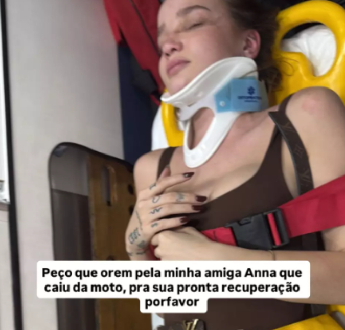 Ex-<i>Chiquititas</i> Anna Livya sofre acidente de moto e fala sobre estado de saúde: <i>Só me quebrei um pouquinho</i>