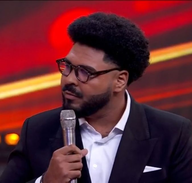 Paulo Vieira fala sobre participação no <i>Melhores do Ano 2026: Meu texto não passa por nenhum tipo de aprovação</i>