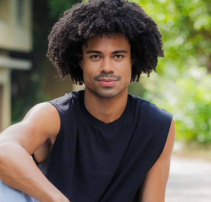 Breno Corã revela que pai sofreu infarto por conta de onda de <i>haters</i> durante o <i>BBB26</i>