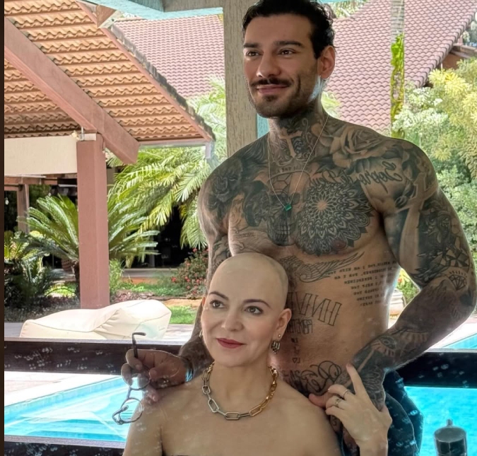 Relembre todas as vezes que a mãe de Lucas Lucco falou sobre o diagnóstico de alopecia