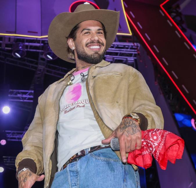 Zé Felipe posta vídeo criticando falta de rotina dos filhos: <i>- Acabou esse negócio de viajar</i>; assista!