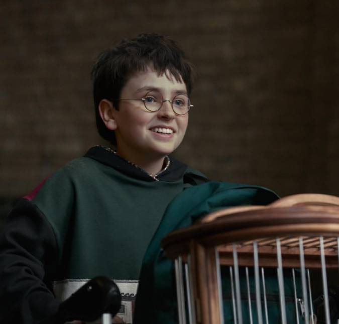 Surpresa! Produção da série de <i>Harry Potter</i> divulga trailer de bastidores para a Páscoa