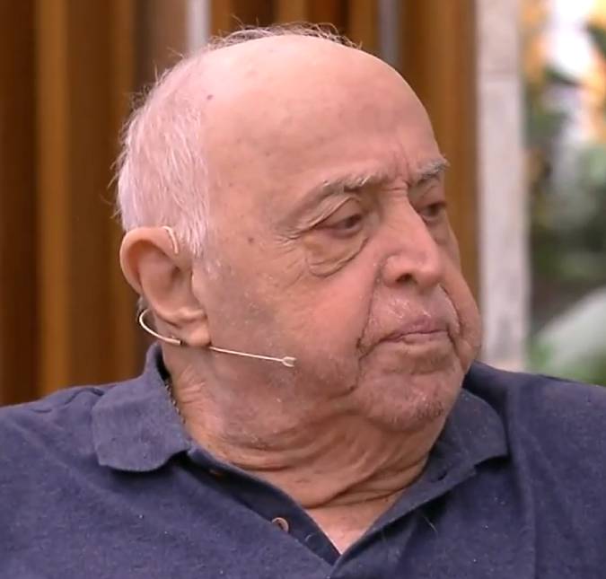 Mauro Mendonça celebra 95 anos de idade ao lado da família em hospital