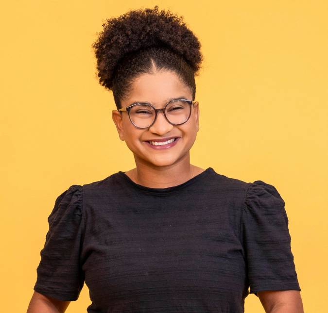 Mãe de Milena chora após primeiro contato físico com a filha no <i>BBB26</i>:<i>- Muita saudade dela</i>