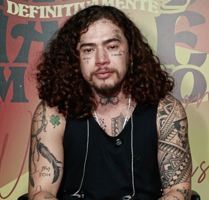 Whindersson Nunes surge em clima de romance com fotógrafa