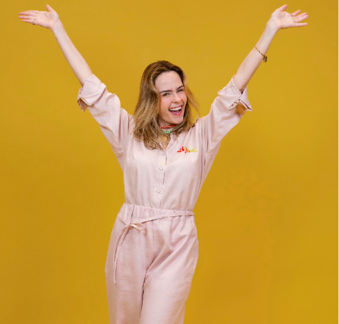 Confinada no <i>BBB26</i>, Ana Paula Renault surge em vídeo exibido na <i>Times Square</i>