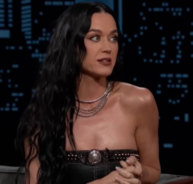 Após acusações de assédio, Katy Perry estaria sendo investigada pela polícia, diz revista
