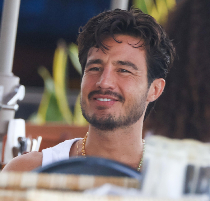 Tiago Iorc quebra o silêncio sobre Duda Santos após aparição juntos