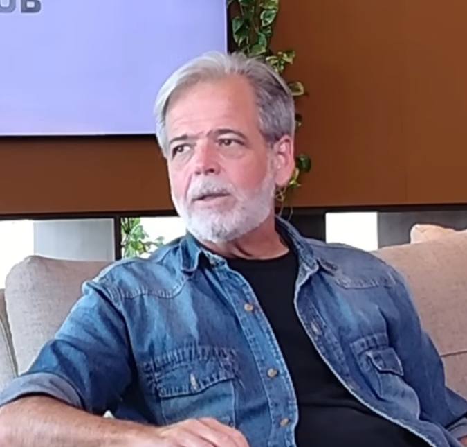 Internado há mais de 50 dias, Claudio Cinti atualiza estado de saúde e agradece apoio financeiro dos fãs