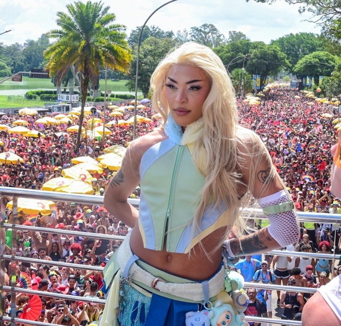 Pabllo Vittar impressiona a <i>web</i> ao mostrar resultado da terceira rinoplastia