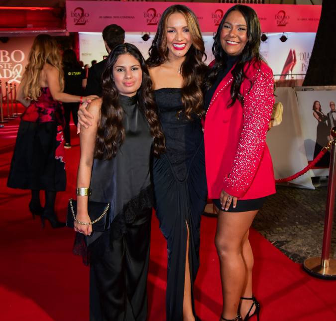 Ex-<i>BBB</i>s se reúnem em pré-estreia de <i>O Diabo Veste Prada 2</i>. Veja mais famosos que também marcaram presença