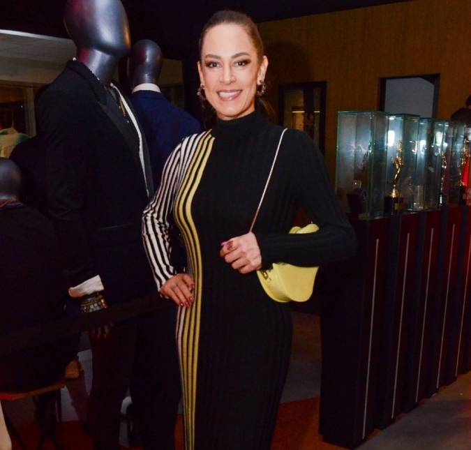 Silvia Abravanel celebra primeiro ano de casamento com Gustavo Moura com clique especial