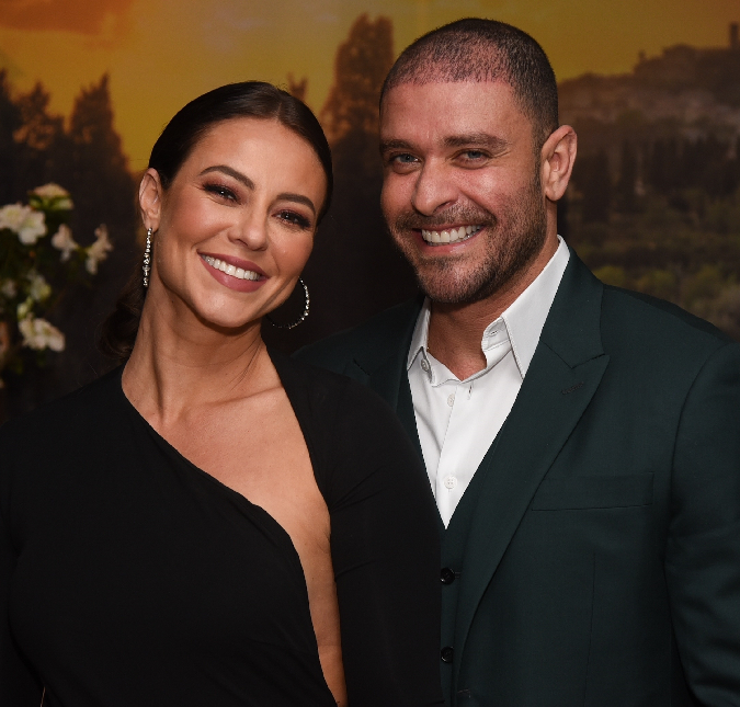 Paolla Oliveira deixa mensagem parabenizando o ex, Diogo Nogueira: <i>Viva você</i>