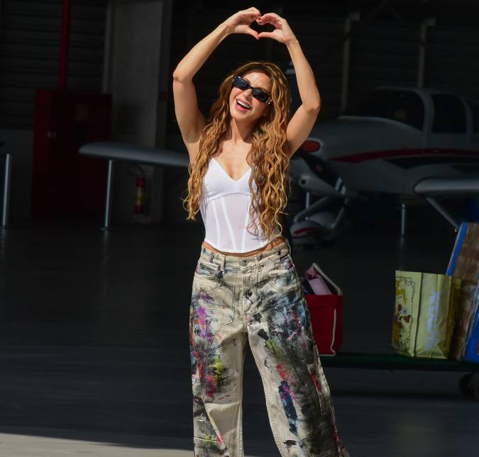 Shakira desembarca no Brasil para o <i>show Todo Mundo no Rio</i>
