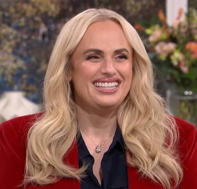 Bem-vinda! Rebel Wilson anuncia nascimento de segunda filha com Ramona Agruma