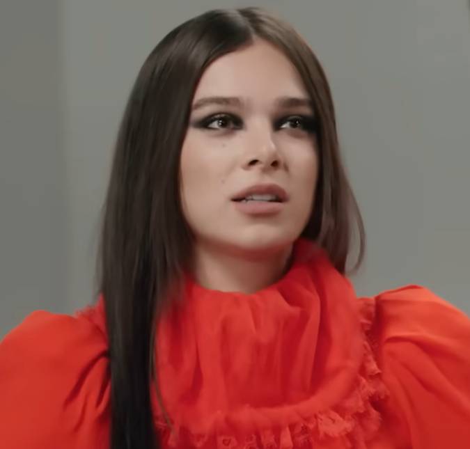 Hailee Steinfeld mostra como foi o seu primeiro <i>Dia das Mães</i> ao lado da filha