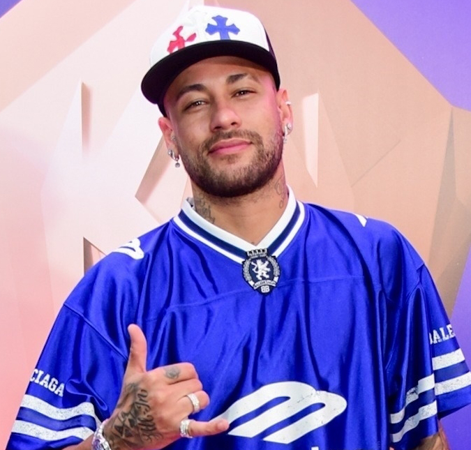 Convocado para a Copa do Mundo, confira a evolução da aparência de Neymar Jr.