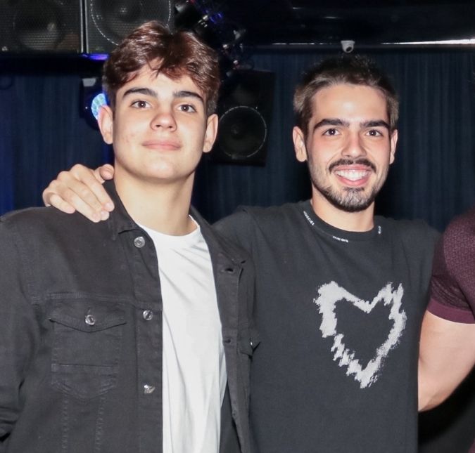 Filho caçula de Faustão, Rodrigo Silva ganha homenagem de aniversário do irmão mais velho, João Silva