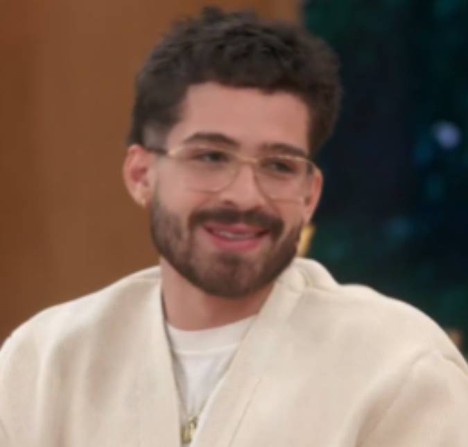 João Guilherme fala sobre cenas de nudez em <i>O Rei da Internet</i>: <i>- Acho natural</i>