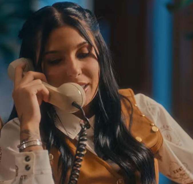 Indireta? Ana Castela chama atenção com mensagem em clipe: <i>Fica bem</i>