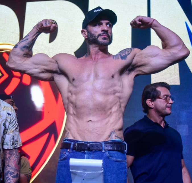 Kleber Bambam volta a debochar de Davi Brito após nocaute na oitava edição do <i>Fight Music Show</i>