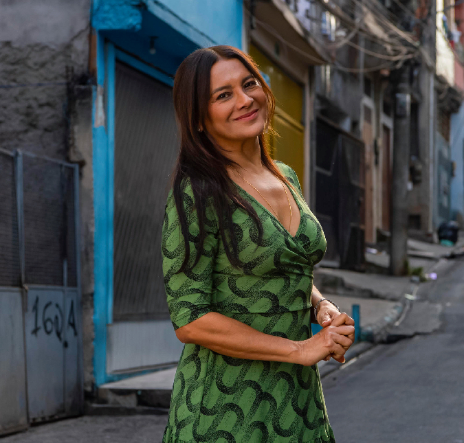 Dira Paes viverá protagonista da próxima novela das seis da <i>TV Globo</i>