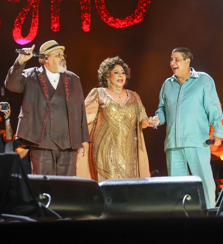 Alcione, Zeca Pagodinho e Jorge Aragão realizam primeiro <i>show</i> da turnê <i>O Maior Encontro do Samba</i>