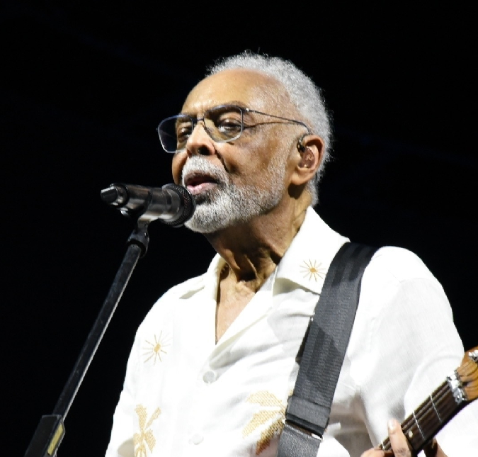 Gilberto Gil reencontra melhor amiga de Preta Gil durante visita especial