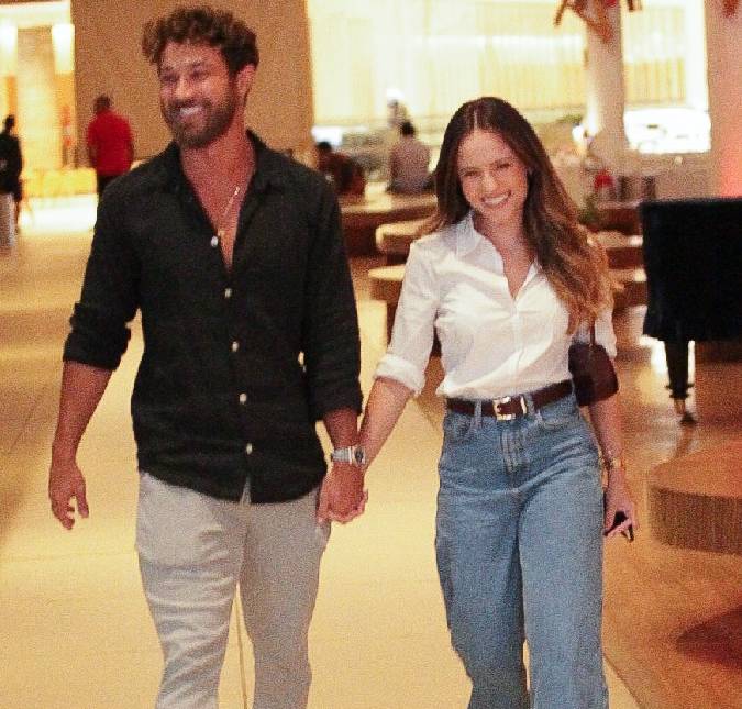 Romântico! Andre Luiz se emociona ao falar da esposa, Larissa Manoela: <i>Grato de ter a mulher e o amor que eu tenho</i>